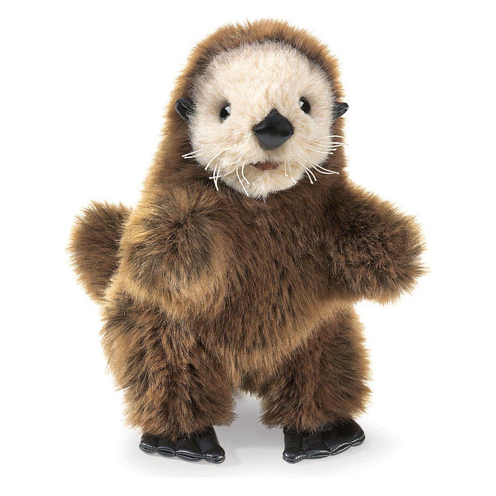 Folkmanis Handpuppe Seeotter-Baby mit braunem Plüschfell, cremefarbenem Gesicht, weißen Barthaaren und schwarzen Flossen, Frontalansicht
