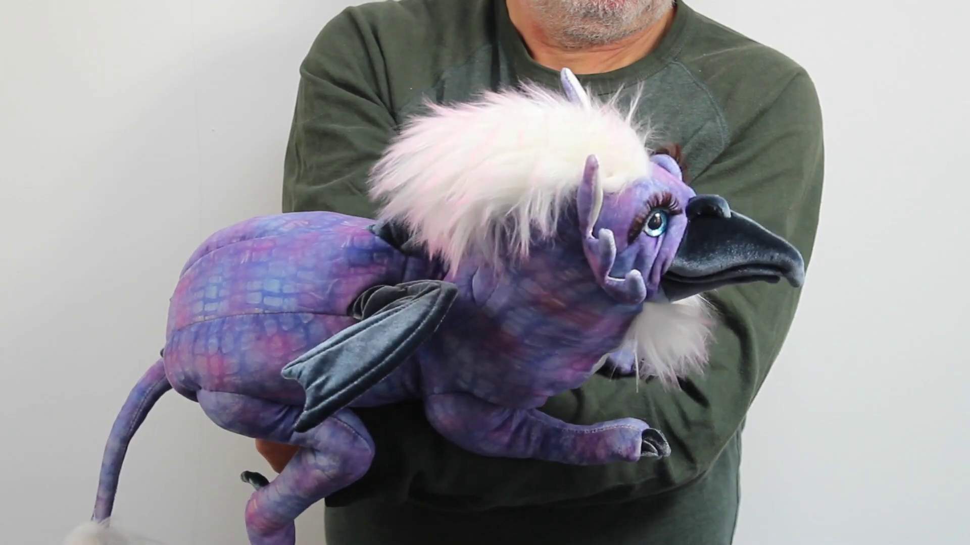Video 1: Folkmanis Handpuppe Schnabeldrache