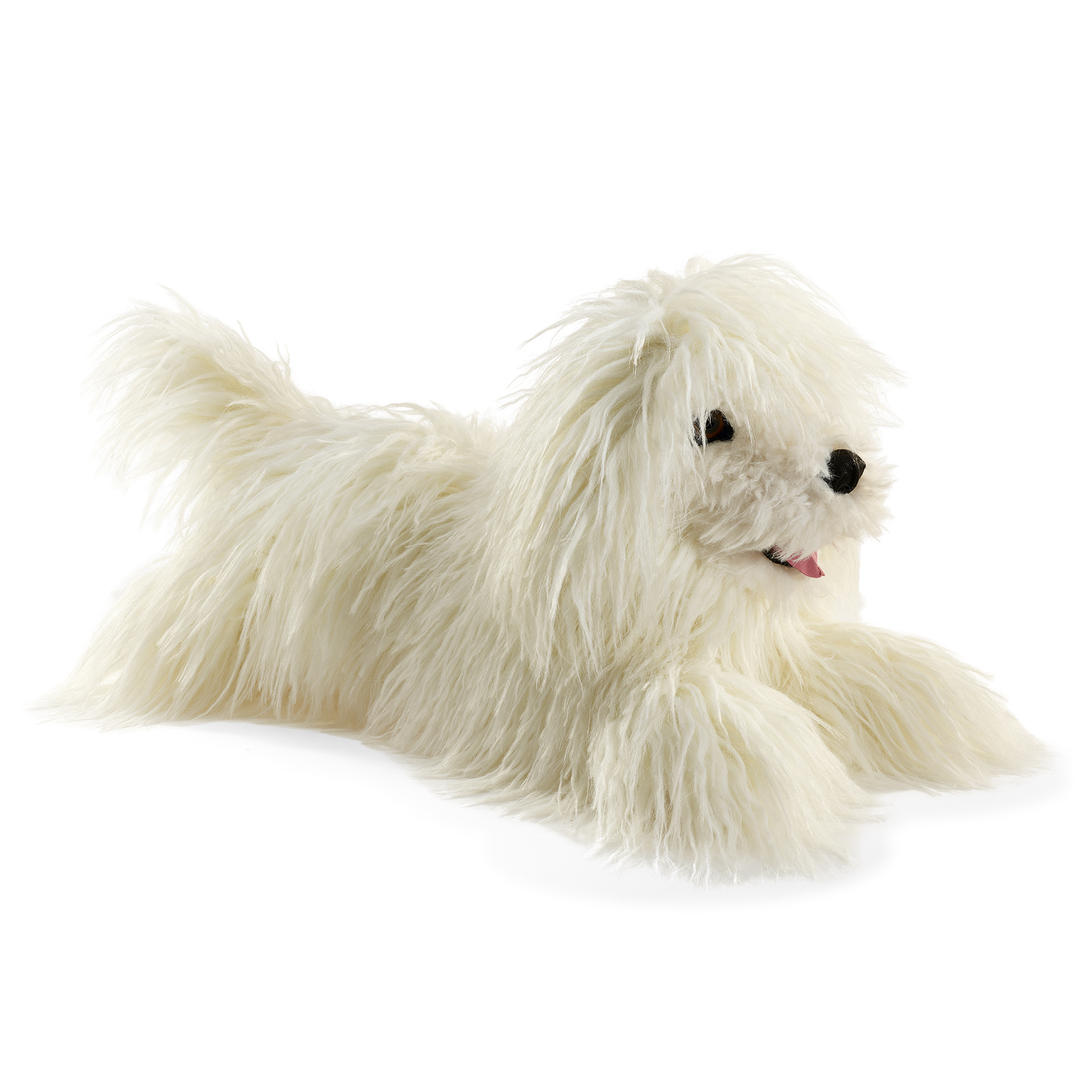 Folkmanis Handpuppe Komondor, liegend in Vorderansicht mit langem zotteligem weißem Fell und geöffnetem Maul.
