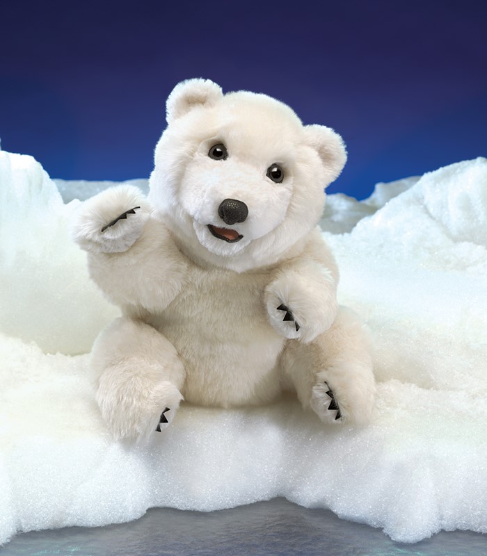 Folkmanis Handpuppe sitzender Eisbär aus weißem Plüsch mit geöffnetem Maul und erhobener Pfote vor Eiskulisse