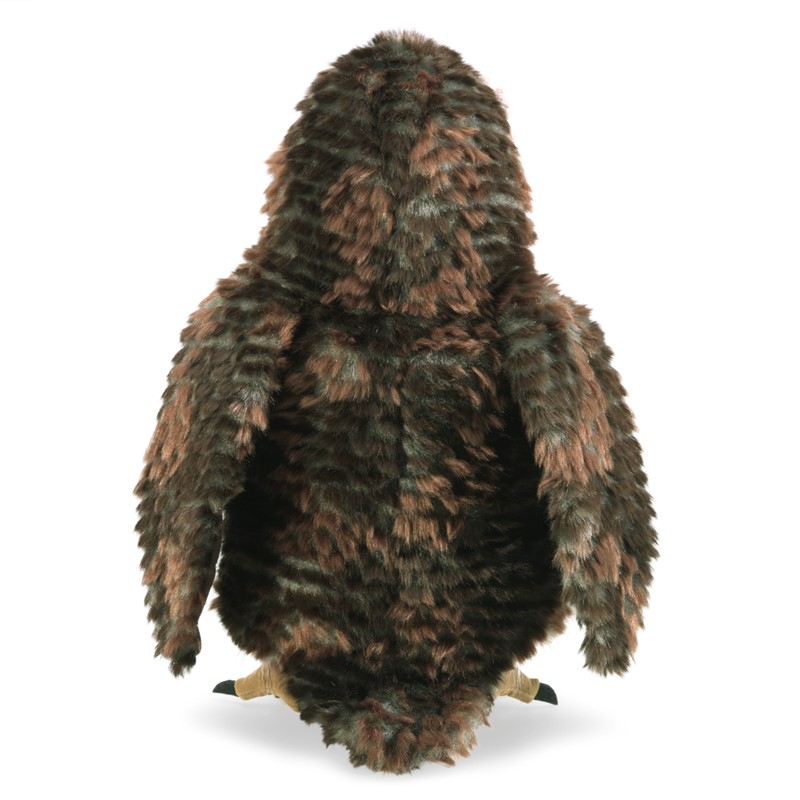 Folkmanis Handpuppe Eule von hinten, braun-meliertes Langflor-Plüschgefieder, kleine beige Krallen sichtbar