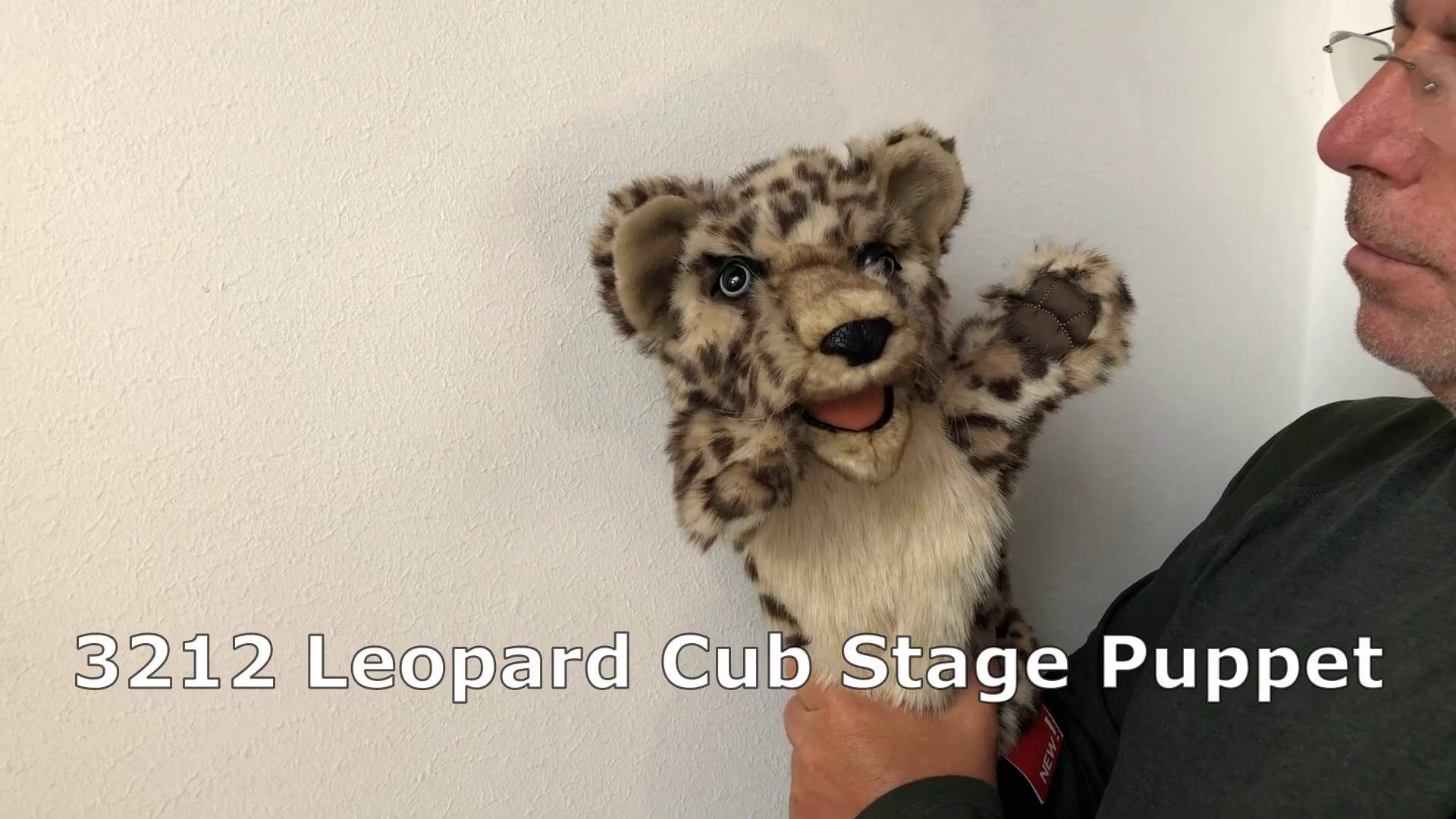 Video 1: Folkmanis Handpuppe Leopardenjunges (Stage Puppet)