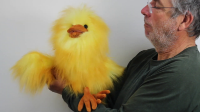 Video 1: Folkmanis Handpuppe lustiger Vogel