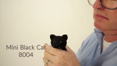 Video 1: Folkmanis Fingerpuppe mini schwarze Katze