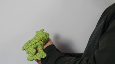 Video 1: Folkmanis Fingerpuppe mini Frosch