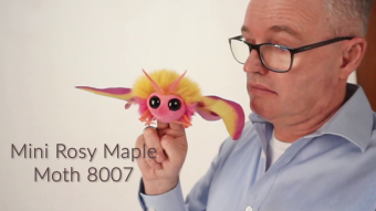 Folkmanis Fingerpuppe mini Rosa Ahornmotte Demo