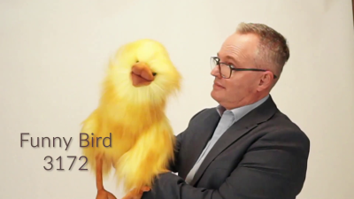 Video 2: Folkmanis Handpuppe lustiger Vogel