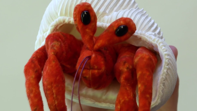 Video 1: Folkmanis Mini Hermit Crab Finger Puppet